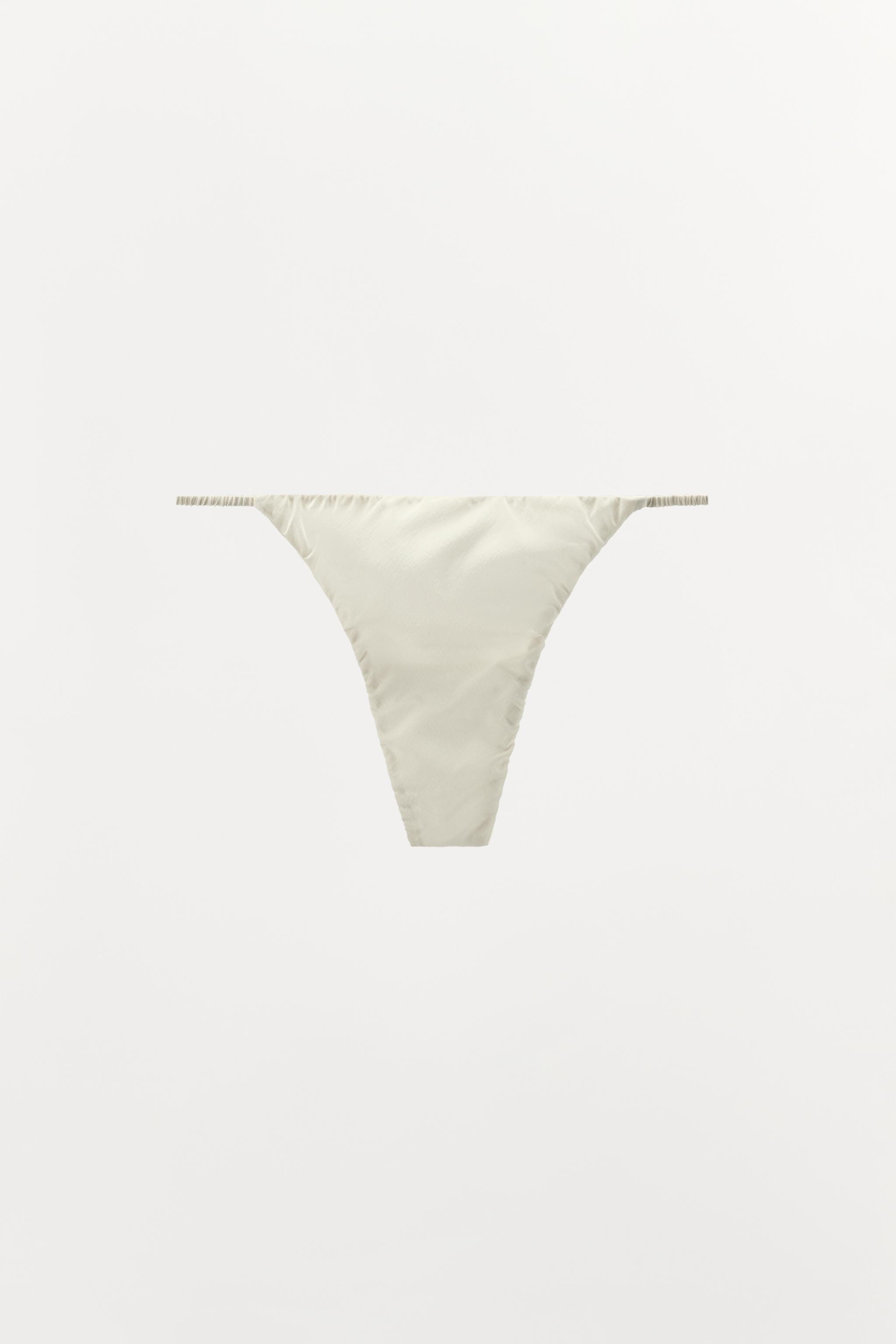 TANGA EN SOIE